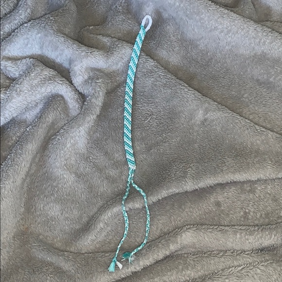 basic string bracelets - Picture 3 of 4